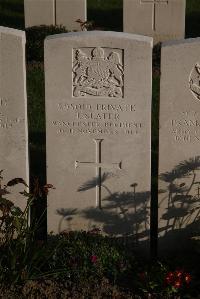 Coxyde Military Cemetery - Slater, J