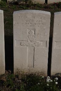 Coxyde Military Cemetery - Smith, Henry