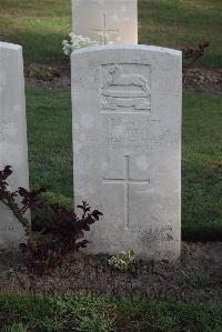 Coxyde Military Cemetery - Smith, Randolph