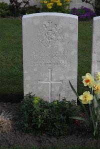 Coxyde Military Cemetery - Stevenson, Thomas