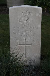 Coxyde Military Cemetery - Swan, W H