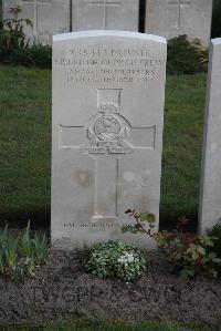 Coxyde Military Cemetery - Trew, Melville George