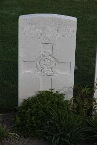 Coxyde Military Cemetery - Tyllyer, George Ernest