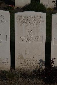 Coxyde Military Cemetery - Wallwork, Thomas