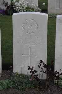 Coxyde Military Cemetery - Weigh, John