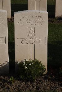 Coxyde Military Cemetery - Wilkinson, John Thomas