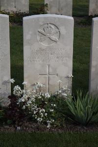 Coxyde Military Cemetery - Wilson, Andrew Gilmour