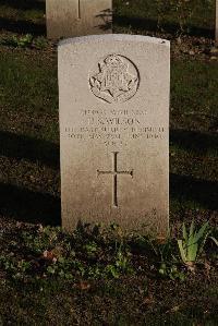 Coxyde Military Cemetery - Wilson, Harold Strong