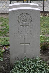 De Panne Communal Cemetery - Frost, Kenneth James