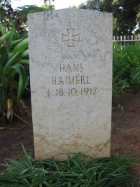 Dar Es Salaam War Cemetery - Heinrichs, Josef W.W.