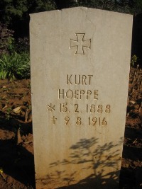 Dar Es Salaam War Cemetery - Hoeppe, Kurt