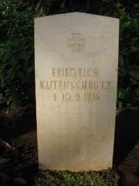 Dar Es Salaam War Cemetery - Kutenschrutz, Friedrich