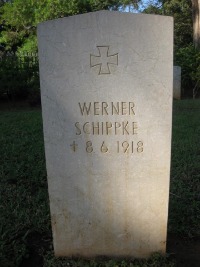 Dar Es Salaam War Cemetery - Schippke, Werner E.E.