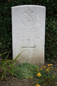 St. Hilaire Cemetery Frevent - Borrett, J S