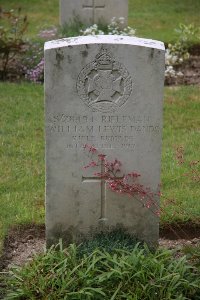 St. Hilaire Cemetery Frevent - Dando, William Lewis