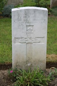 St. Hilaire Cemetery Frevent - Errill, F