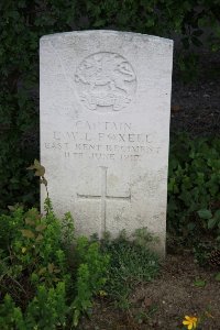 St. Hilaire Cemetery Frevent - Foxell, Edward William Lanchester