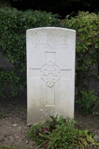 St. Hilaire Cemetery Frevent - Mellor, C W