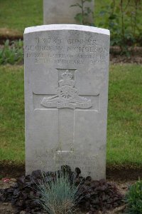 St. Hilaire Cemetery Frevent - Nicholson, George William