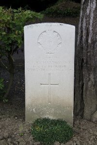 St. Hilaire Cemetery Frevent - Richardson, Wilfred Frank