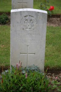 St. Hilaire Cemetery Frevent - Root, F T