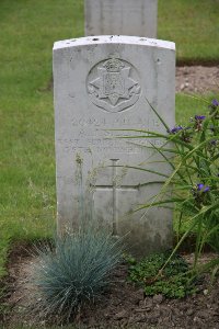 St. Hilaire Cemetery Frevent - Sillitoe, A J