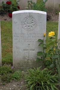 St. Hilaire Cemetery Frevent - Thornton, John William