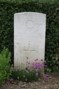 St. Hilaire Cemetery Frevent - Whittingham, Thomas Cyril