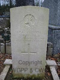 St. Hilaire Cemetery&#44; Frevent - Jim Masuza, 