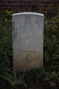 Englebelmer Communal Cemetery Extension - Goodrum, W G