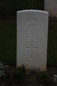 Englebelmer Communal Cemetery Extension - Jones, Thomas Arthur