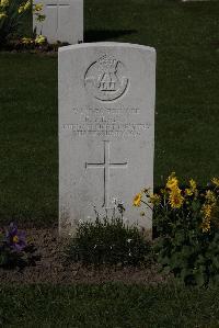 Ypres Reservoir Cemetery - Adams, F