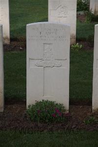 Ypres Reservoir Cemetery - Ames, Edward