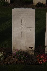 Ypres Reservoir Cemetery - Baldwin, H J