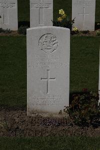 Ypres Reservoir Cemetery - Bates, James Willie