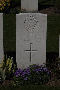 Ypres Reservoir Cemetery - Baxter, John