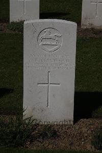 Ypres Reservoir Cemetery - Beardwood, S E