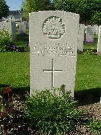 Ypres Reservoir Cemetery - Bligh, J F