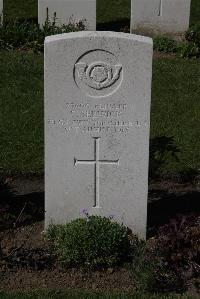 Ypres Reservoir Cemetery - Berwick, S