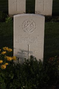 Ypres Reservoir Cemetery - Bicknell, J M