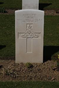 Ypres Reservoir Cemetery - Biggins, Peter