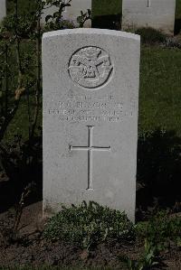 Ypres Reservoir Cemetery - Blagrove, Richard Coore