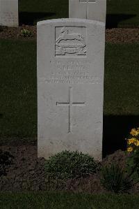 Ypres Reservoir Cemetery - Bland, S