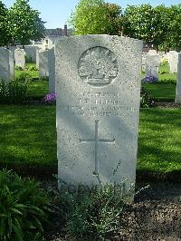 Ypres Reservoir Cemetery - Booth, Frederick Herbert