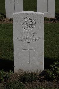 Ypres Reservoir Cemetery - Boyle, R