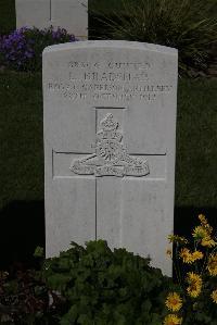 Ypres Reservoir Cemetery - Bradshaw, Louis