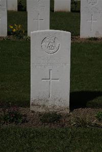 Ypres Reservoir Cemetery - Brady, E