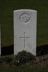 Ypres Reservoir Cemetery - Brown, J T