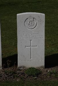 Ypres Reservoir Cemetery - Brown, Richard Wilfred