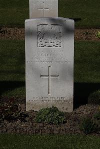 Ypres Reservoir Cemetery - Burrows, F